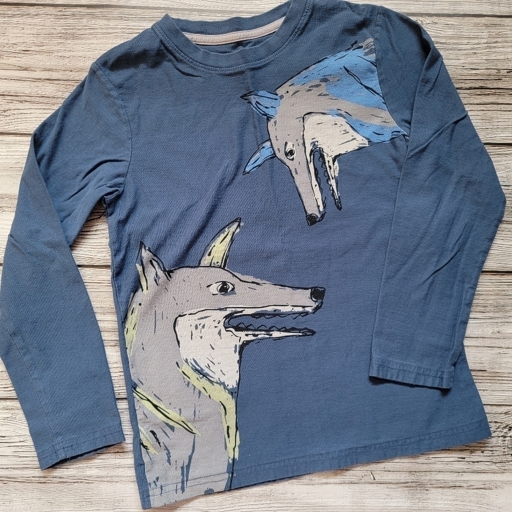 Tea Collection Wolf Top EUC